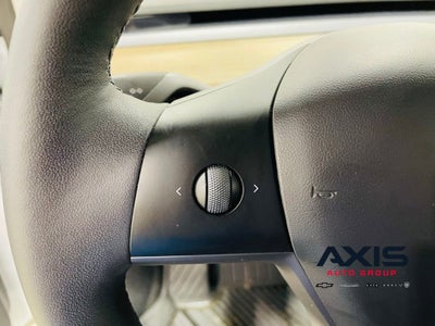 2022 Tesla Model Y Long Range Dual Motor All-Wheel Drive