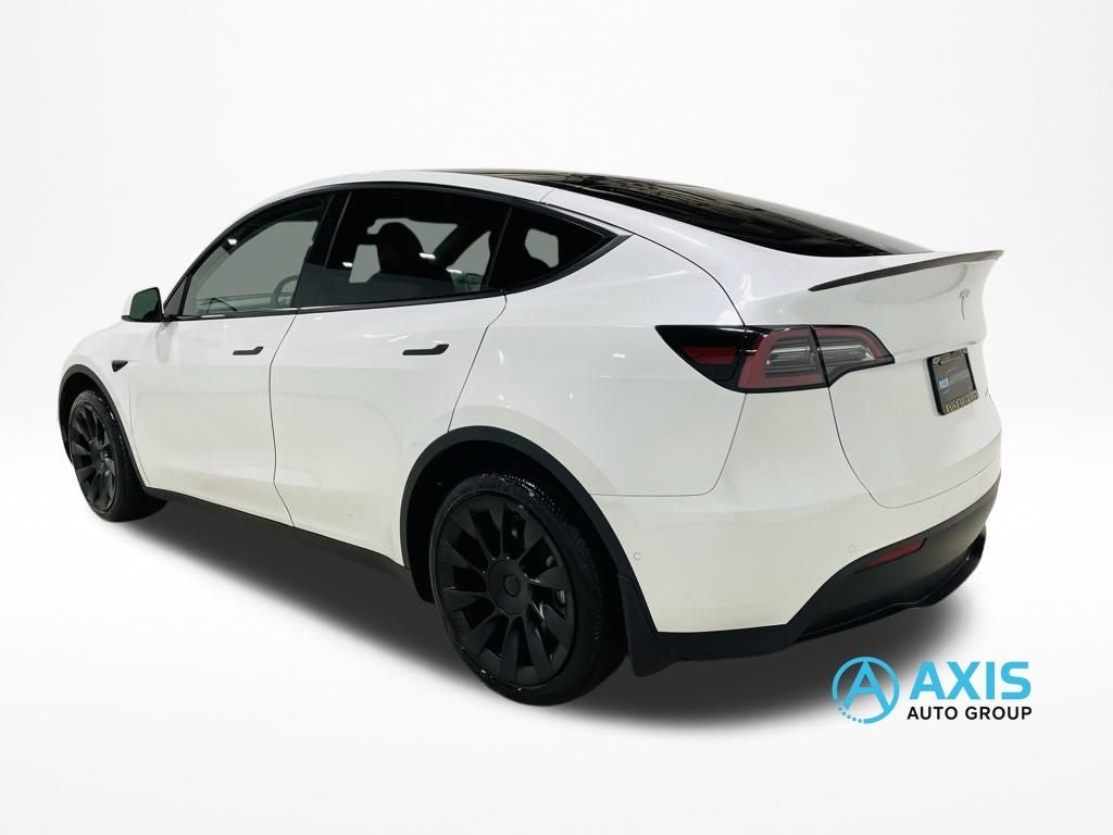 2022 Tesla Model Y Long Range Dual Motor All-Wheel Drive