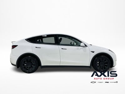 2022 Tesla Model Y Long Range Dual Motor All-Wheel Drive