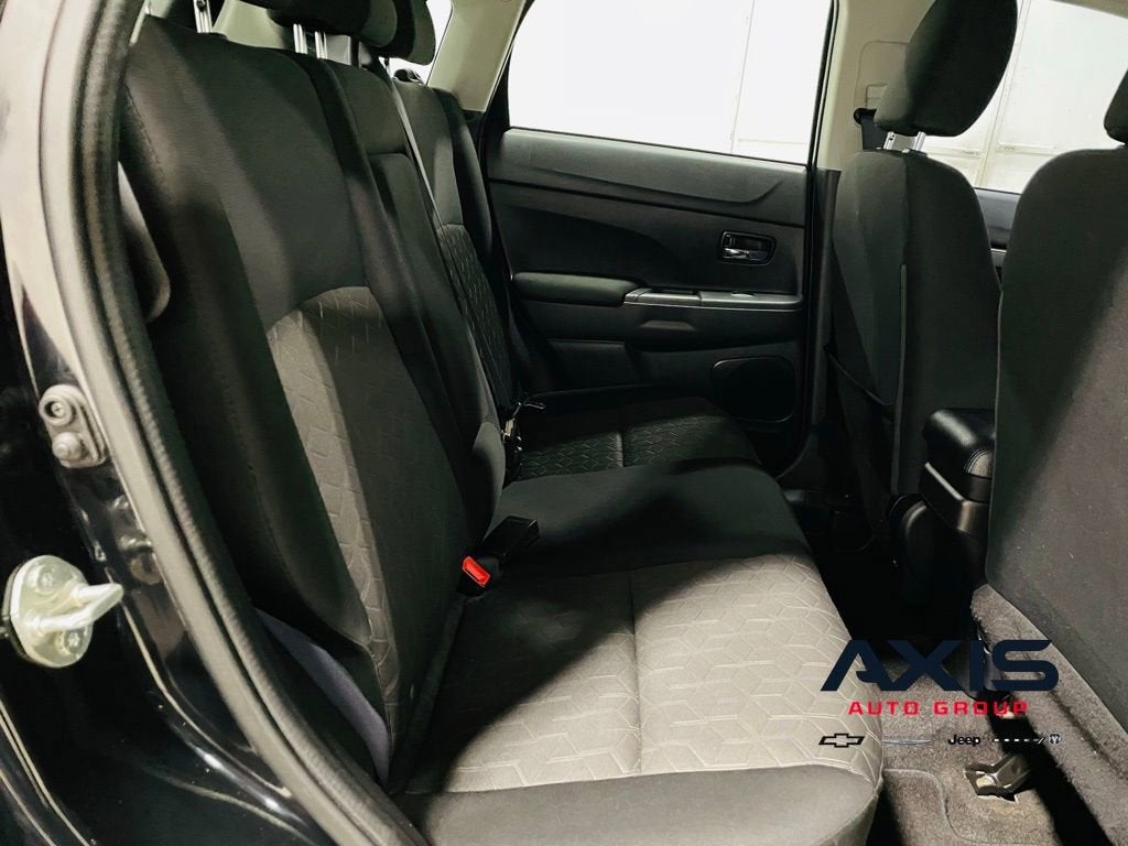 2021 Mitsubishi Outlander Sport 2.0 LE 2WD