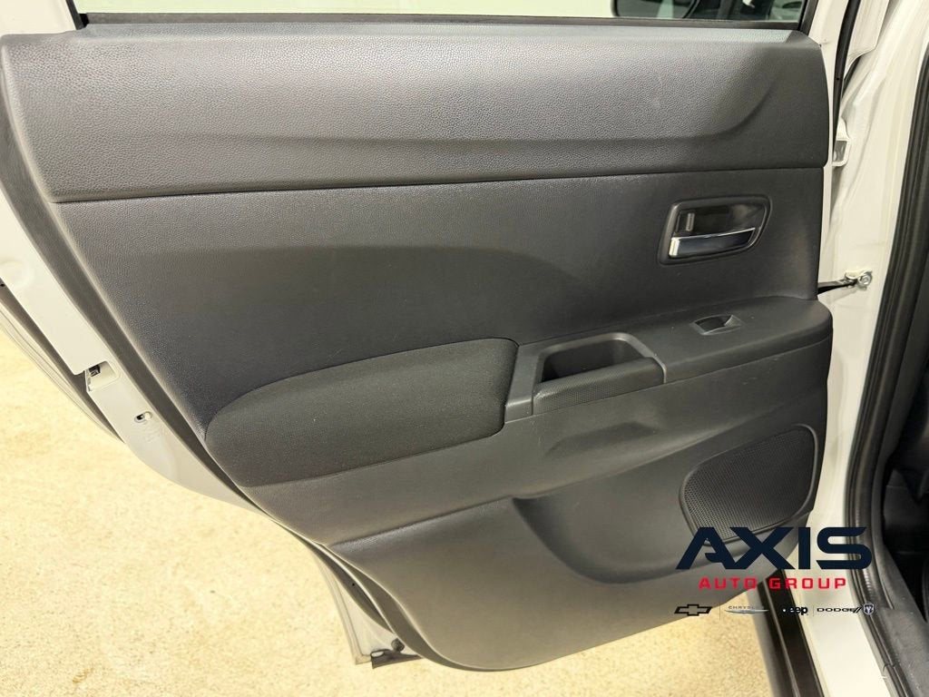 2021 Mitsubishi Outlander Sport 2.0 LE 2WD