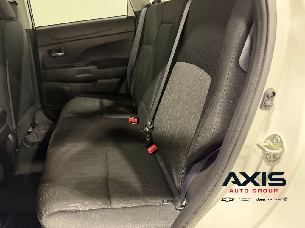 2021 Mitsubishi Outlander Sport 2.0 LE 2WD