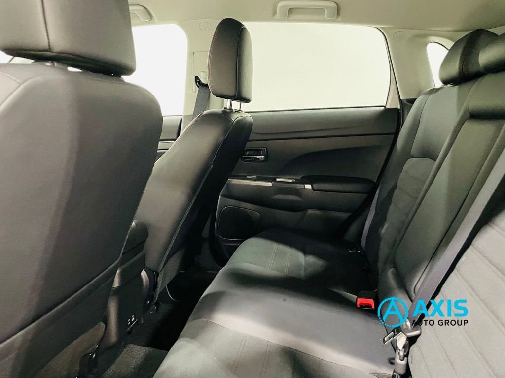 2025 Mitsubishi Outlander Sport S