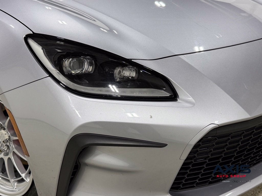 2024 Toyota GR86 Premium