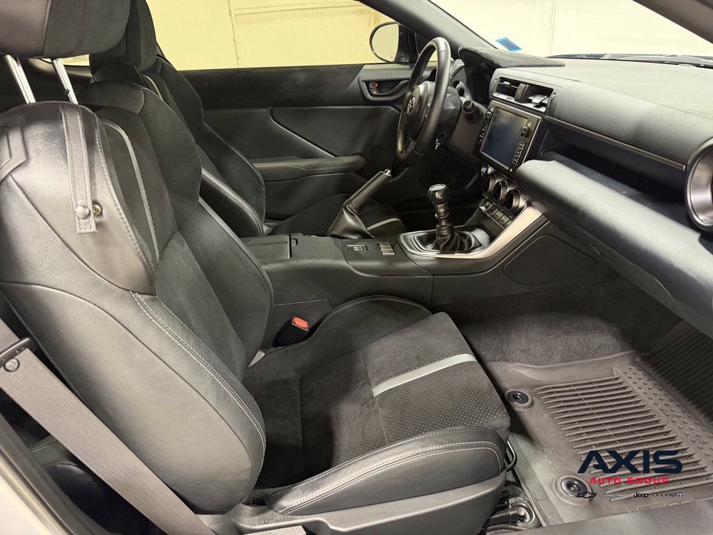 2024 Toyota GR86 Premium