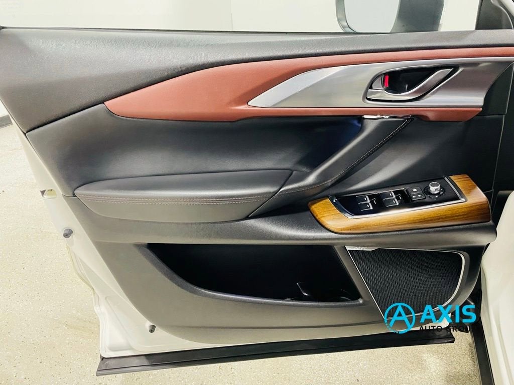 2018 Mazda Mazda CX-9 Signature