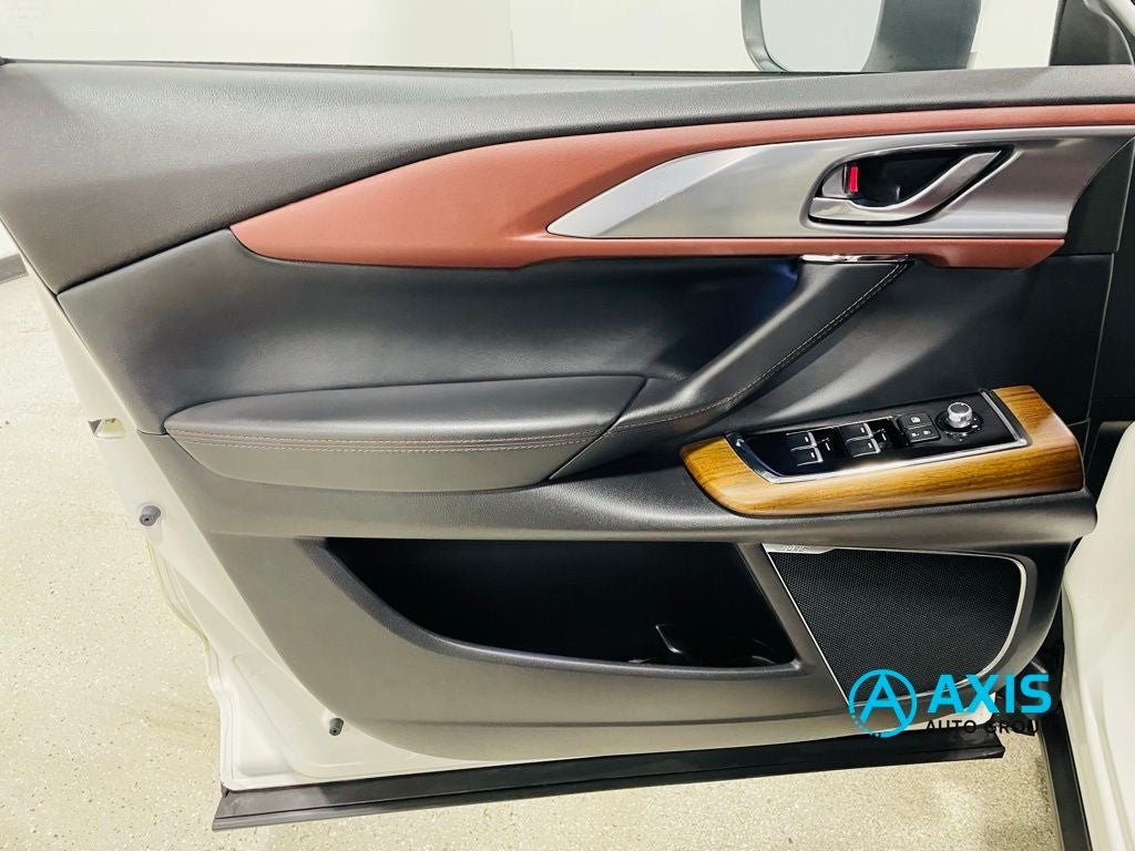 2018 Mazda Mazda CX-9 Signature