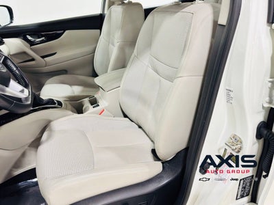 2022 Nissan Rogue Sport SL AWD Xtronic CVT