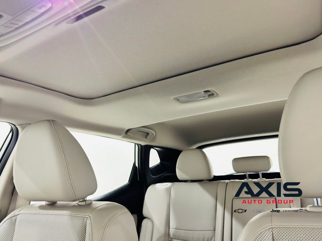 2022 Nissan Rogue Sport SL AWD Xtronic CVT