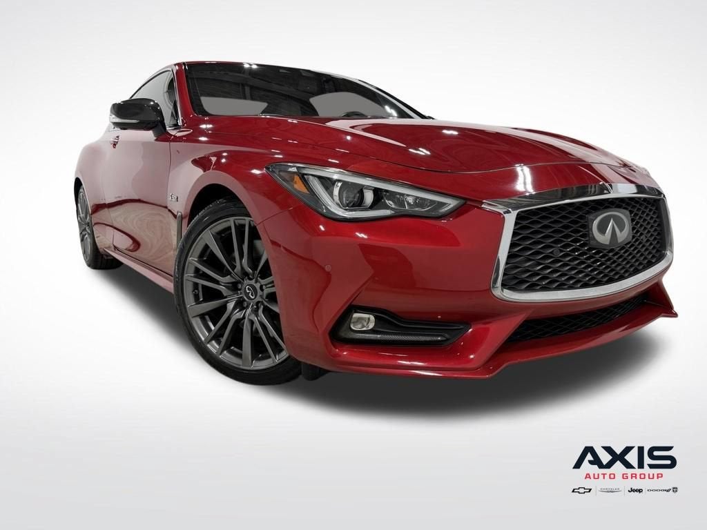 2017 INFINITI Q60 Red Sport 400