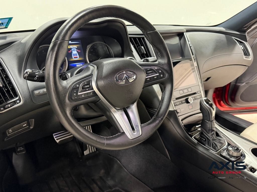 2017 INFINITI Q60 Red Sport 400