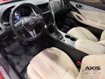 2017 INFINITI Q60 Red Sport 400