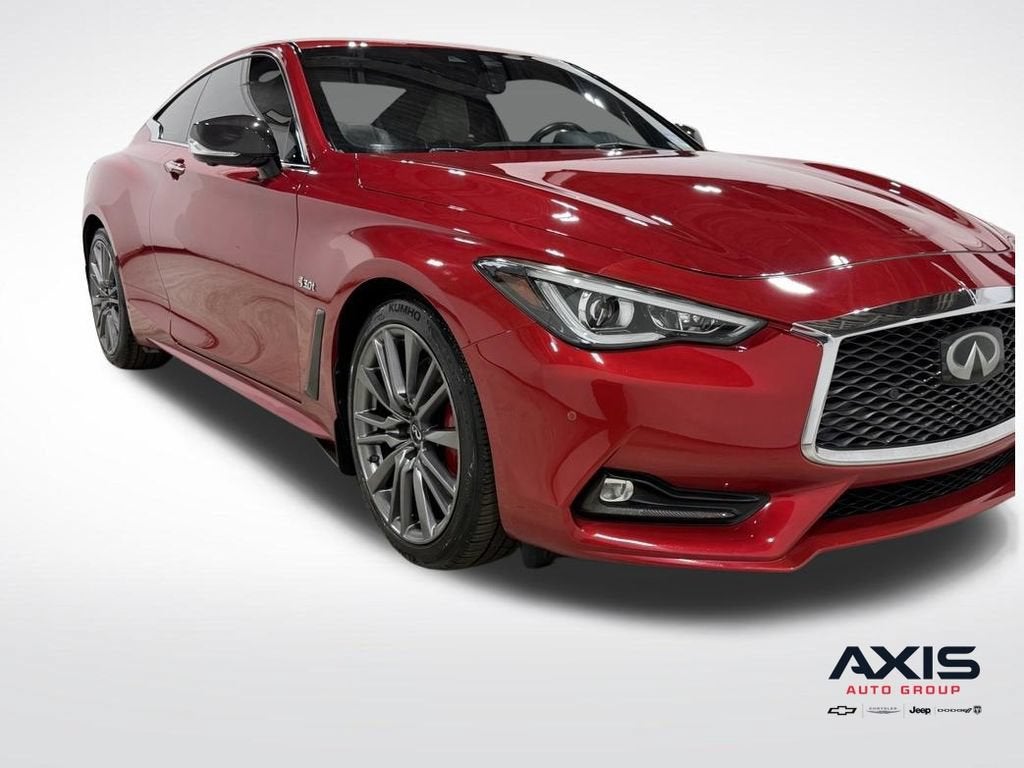 2017 INFINITI Q60 Red Sport 400