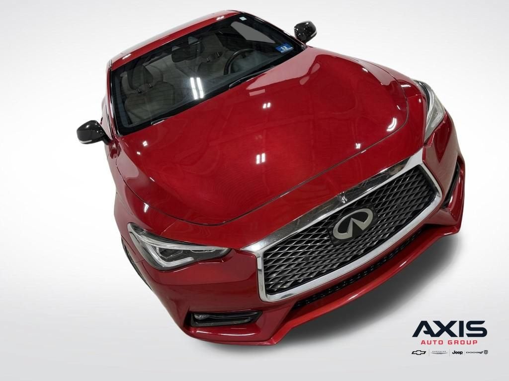 2017 INFINITI Q60 Red Sport 400