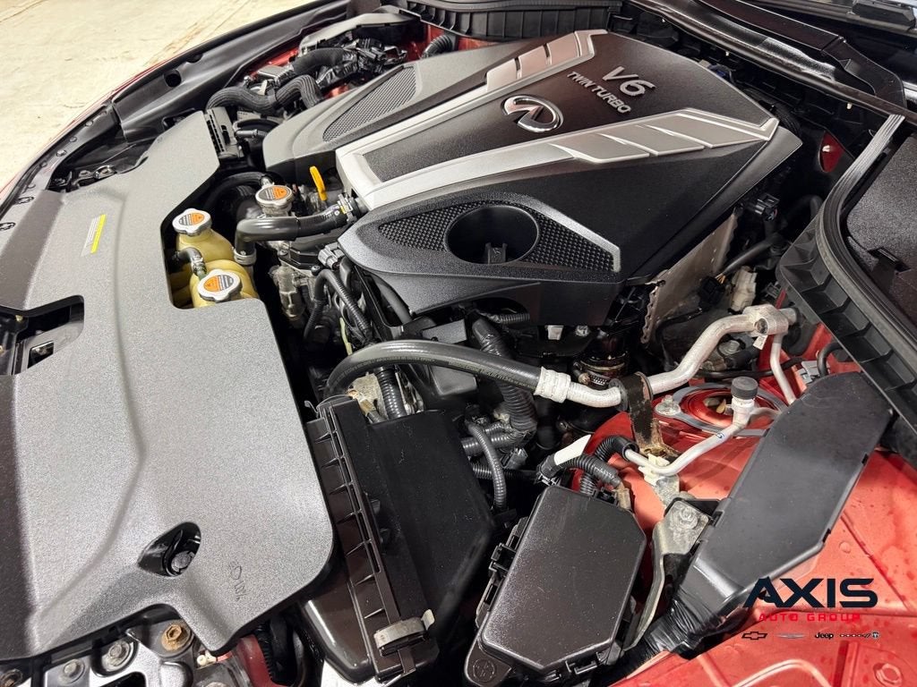 2017 INFINITI Q60 Red Sport 400