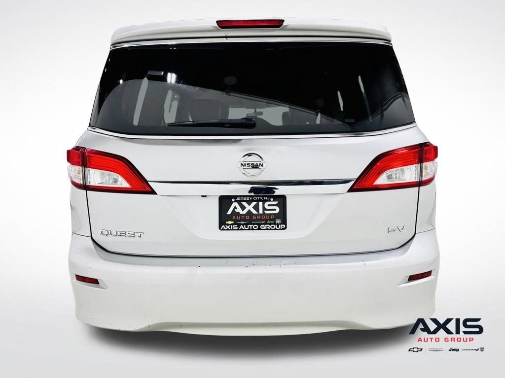 2013 Nissan Quest SV