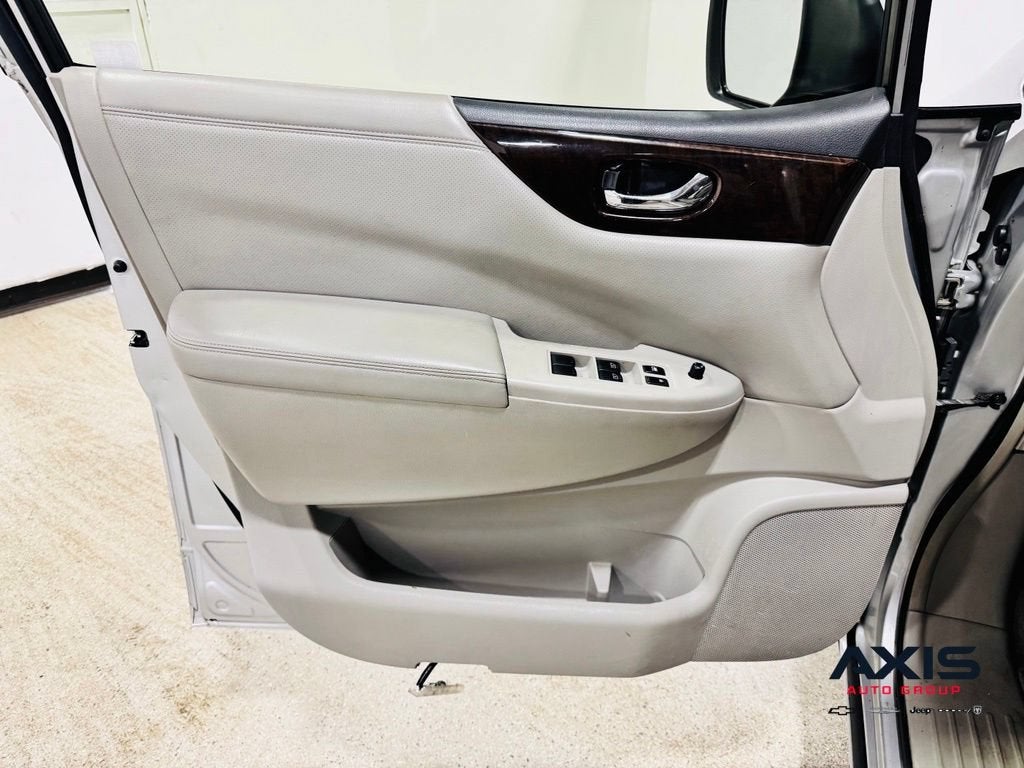 2013 Nissan Quest SV