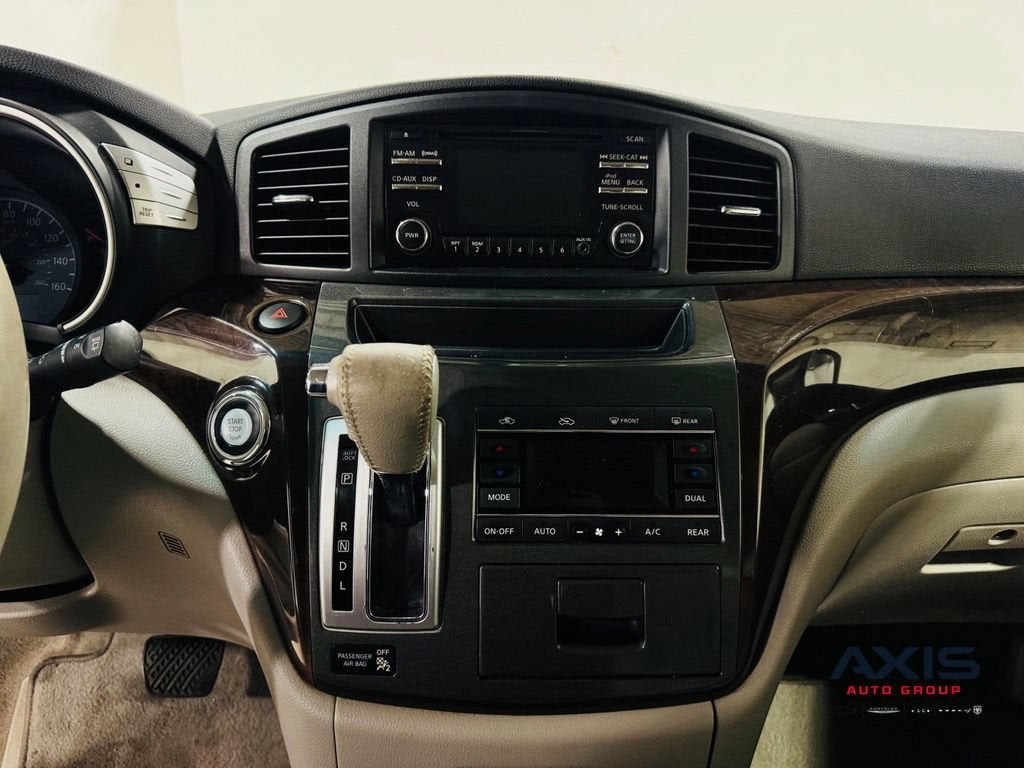 2013 Nissan Quest SV