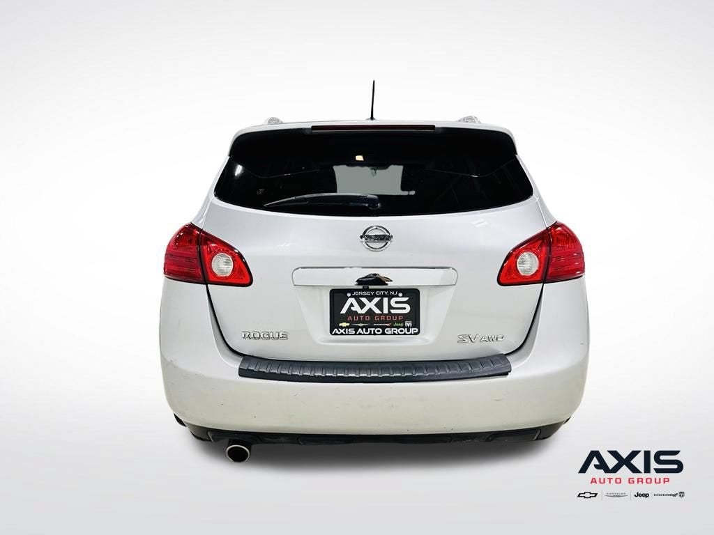 2011 Nissan Rogue SV