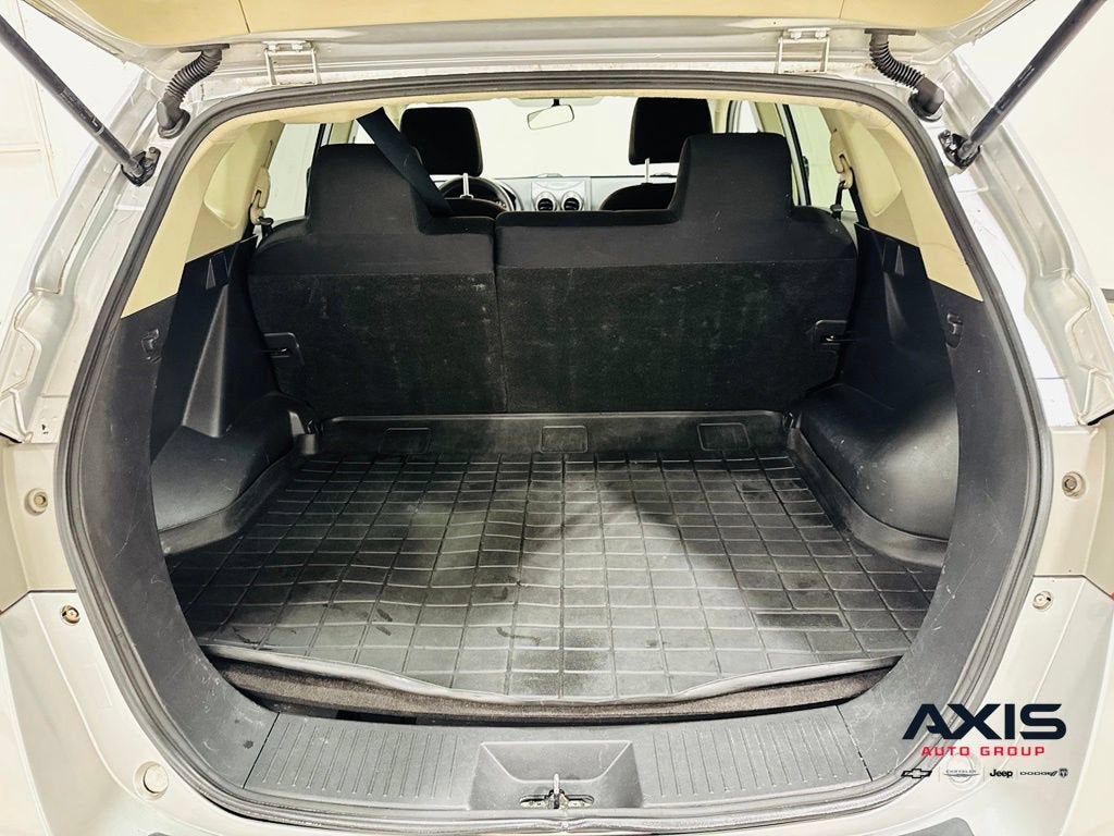 2011 Nissan Rogue SV