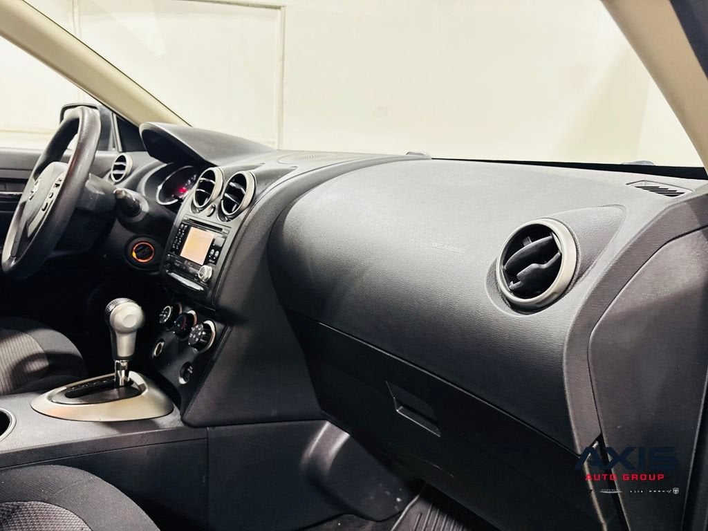 2011 Nissan Rogue SV