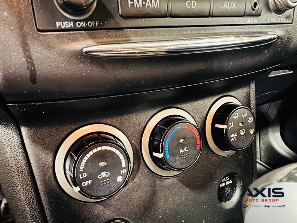 2011 Nissan Rogue SV
