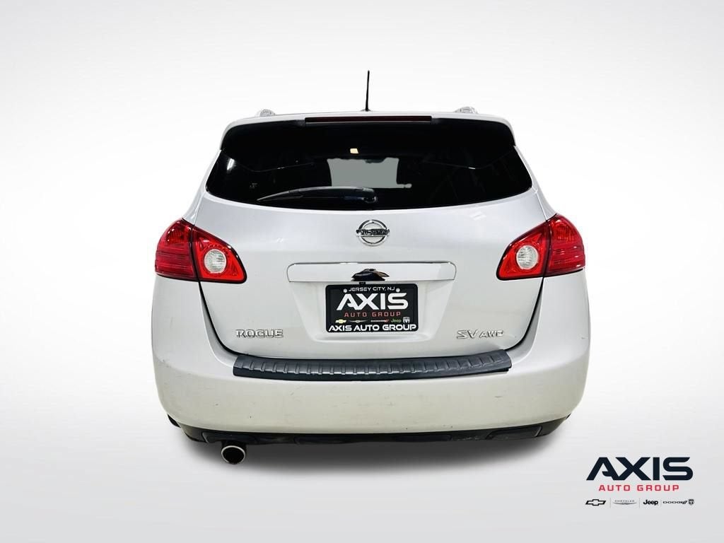 2011 Nissan Rogue SV