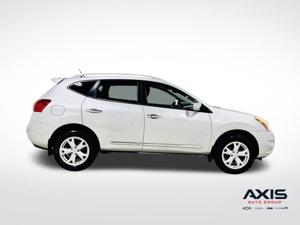 2011 Nissan Rogue SV