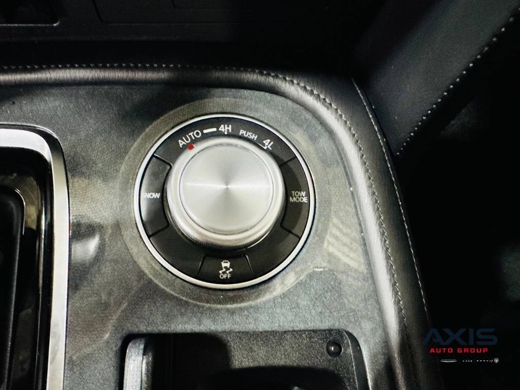 2024 Nissan Armada SV 4WD