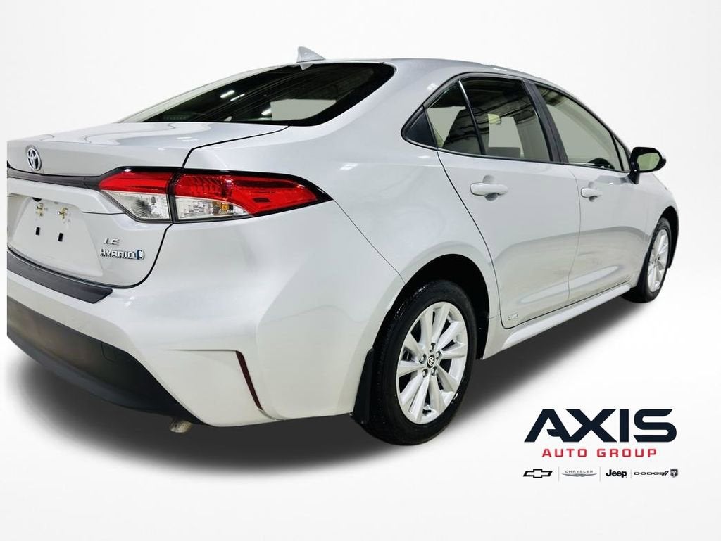 2024 Toyota Corolla Hybrid LE
