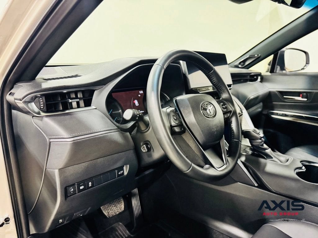 2024 Toyota Venza XLE