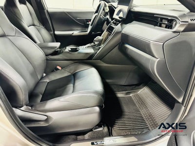 2024 Toyota Venza XLE
