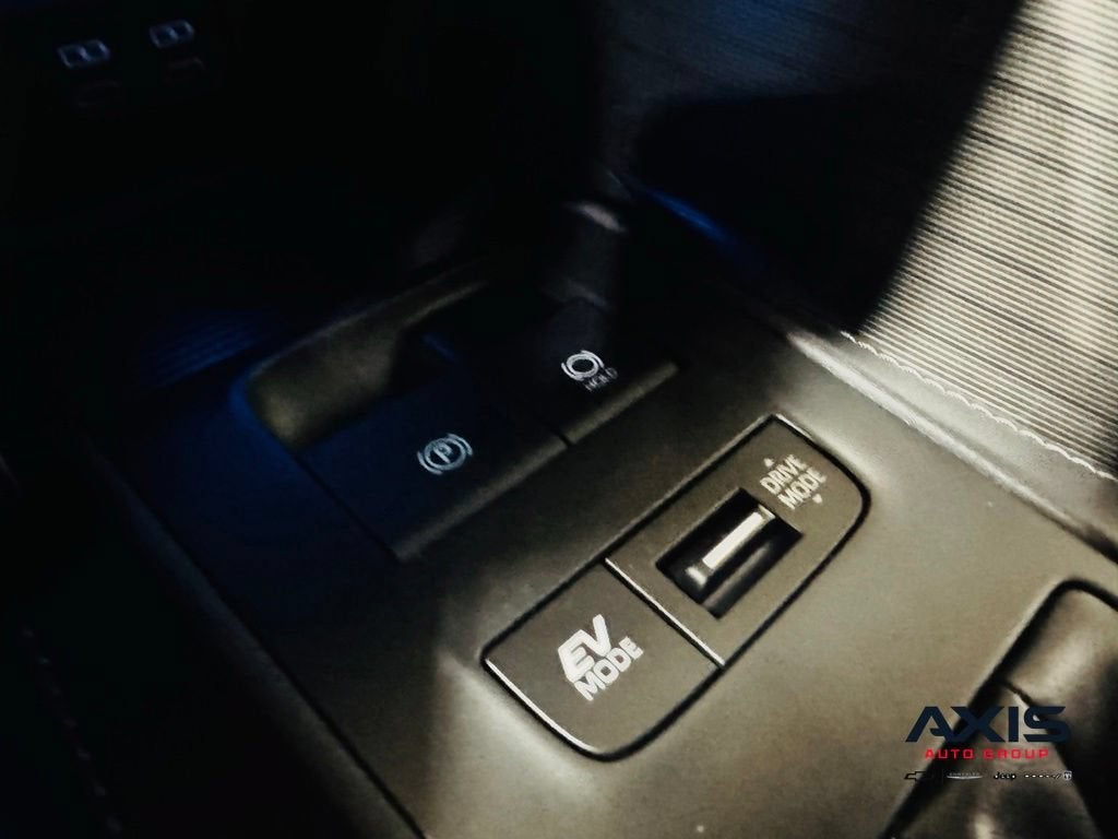 2024 Toyota Venza XLE