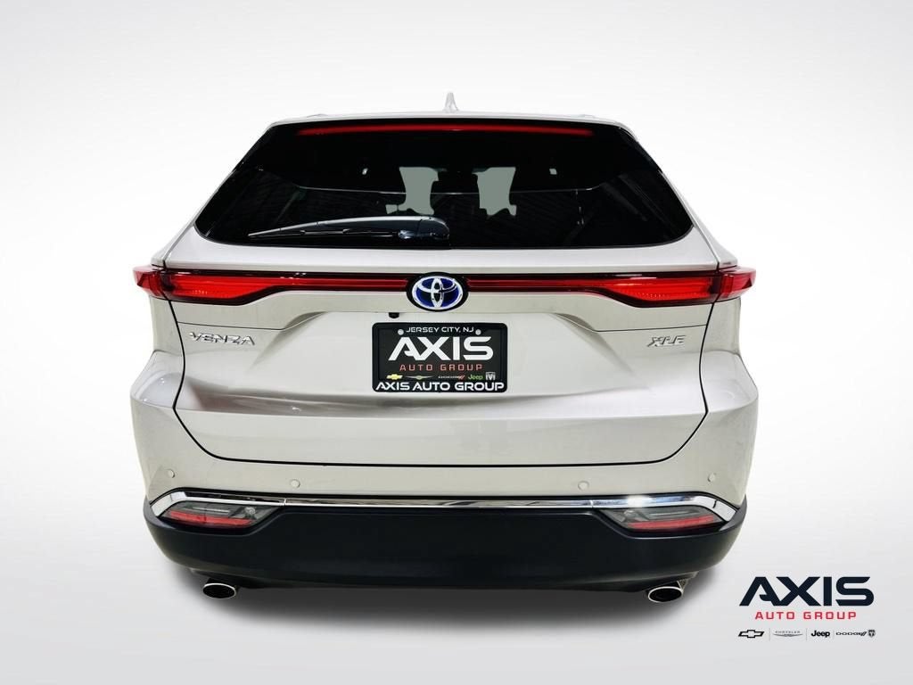 2024 Toyota Venza XLE