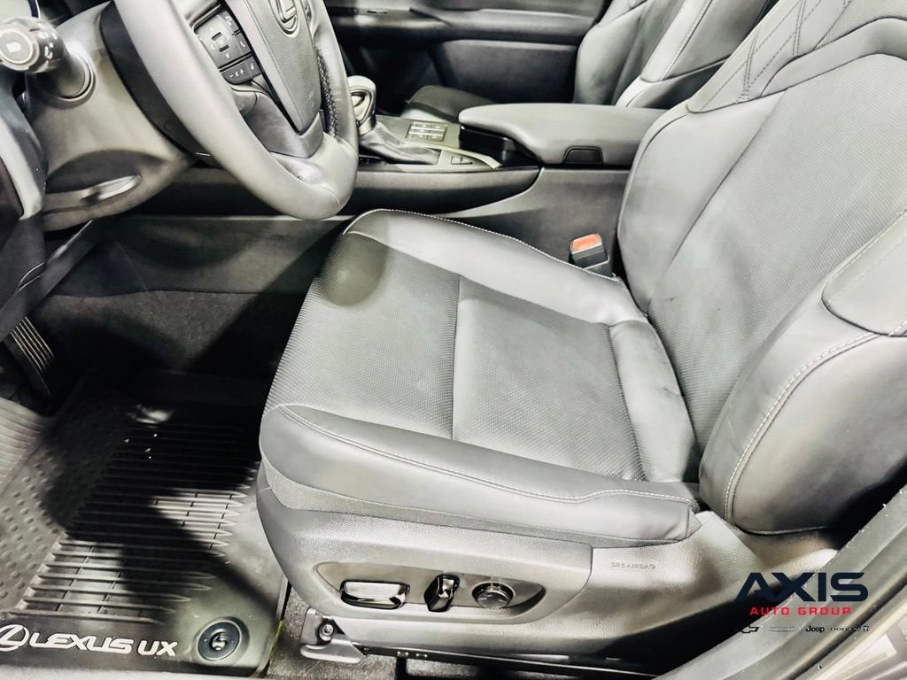 2024 Lexus UX 250h Premium