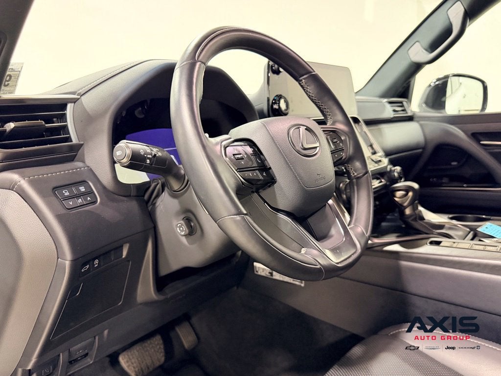 2024 Lexus LX 600 Luxury