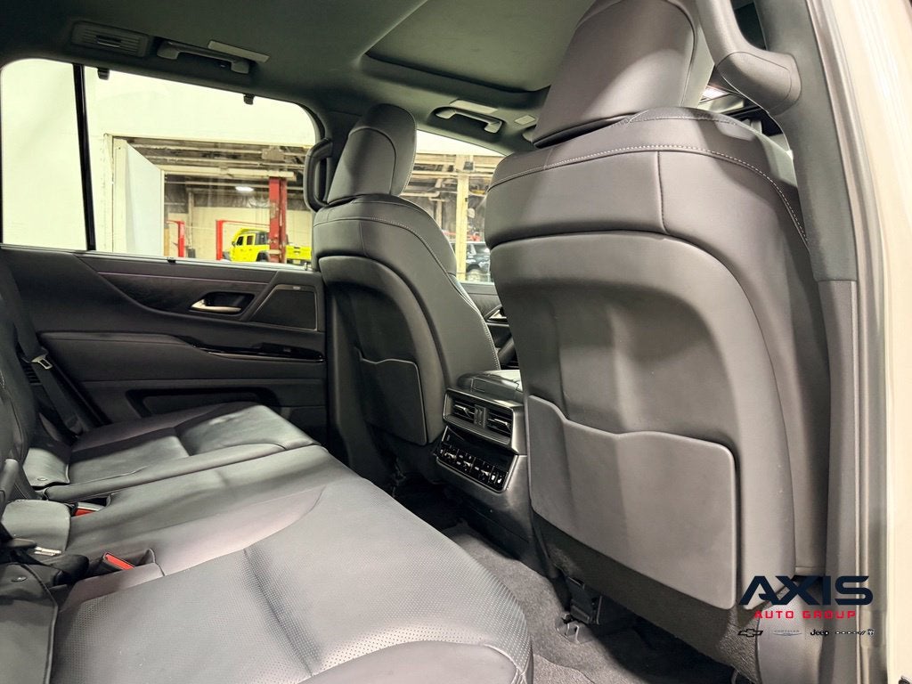 2024 Lexus LX 600 Luxury