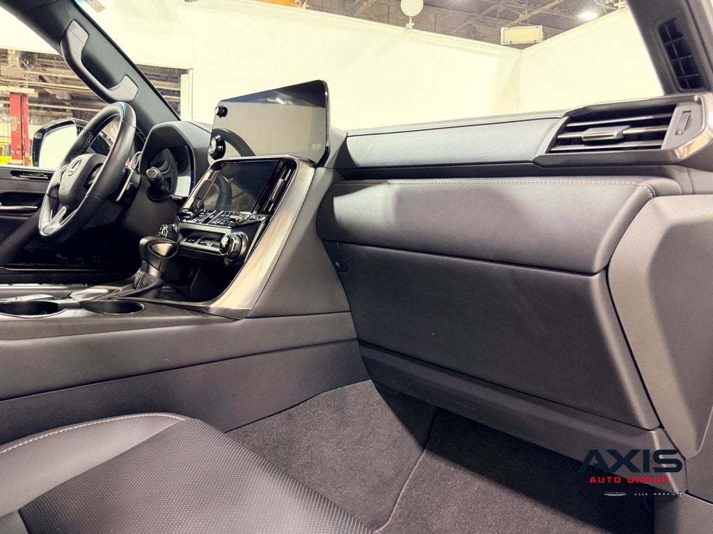 2024 Lexus LX 600 Luxury