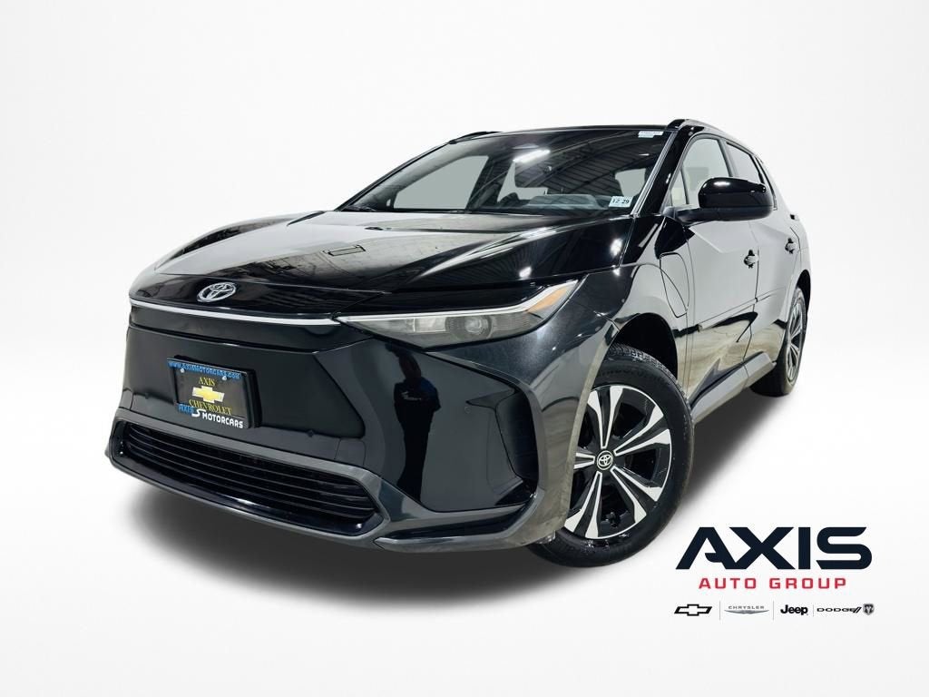 Used 2024 Toyota bZ4X XLE with VIN JTMABACA2RA087433 for sale in Jersey City, NJ