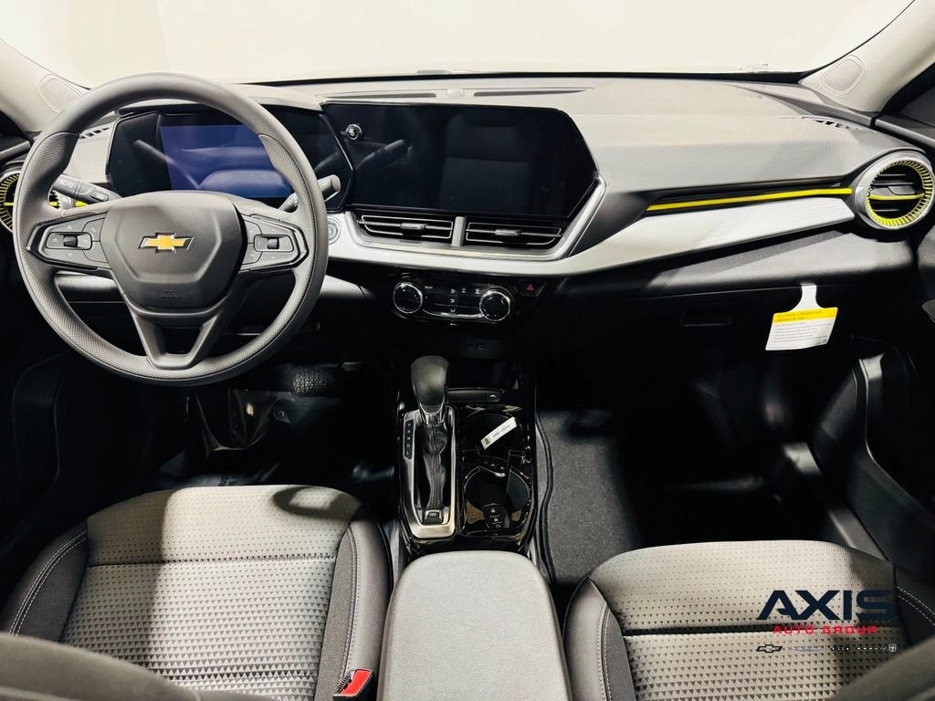 2026 Chevrolet Trax LT - Photo 11