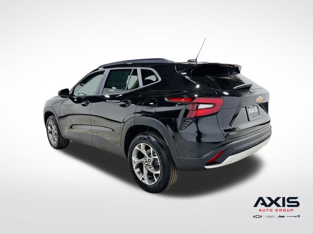 2026 Chevrolet Trax LT - Photo 6