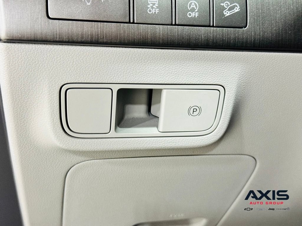 2024 Hyundai Kona SE