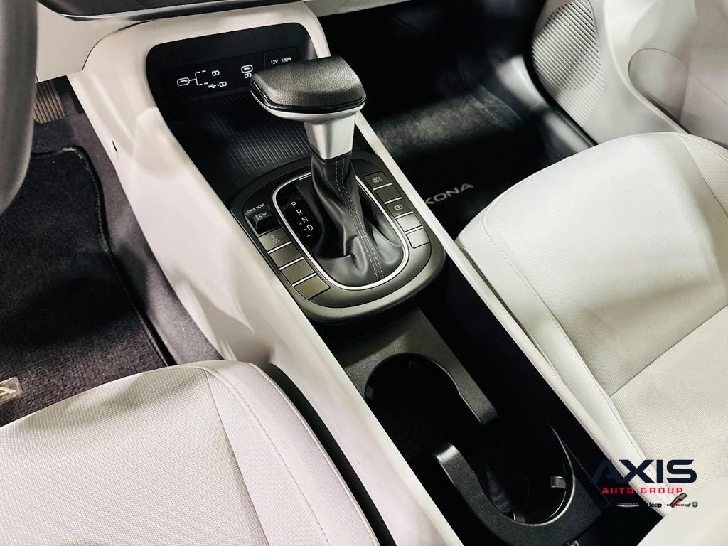 2024 Hyundai Kona SE