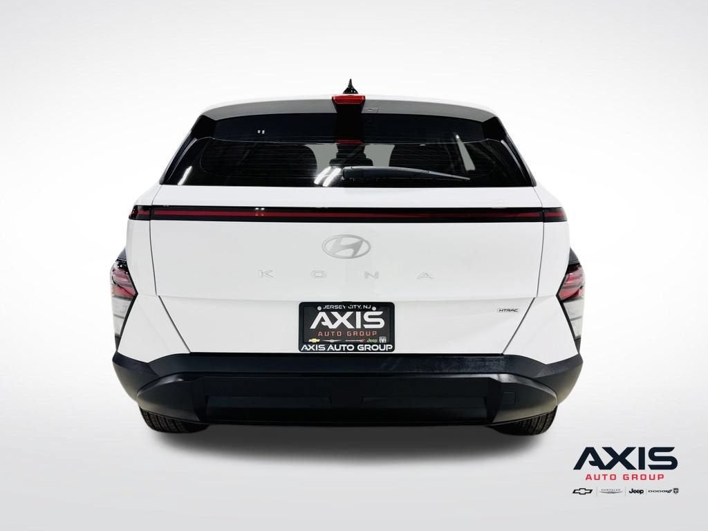 2024 Hyundai Kona SE