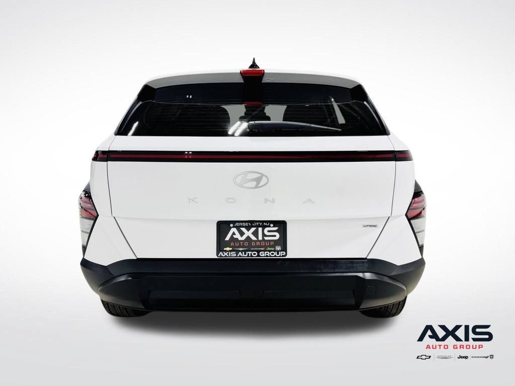 2024 Hyundai Kona SE