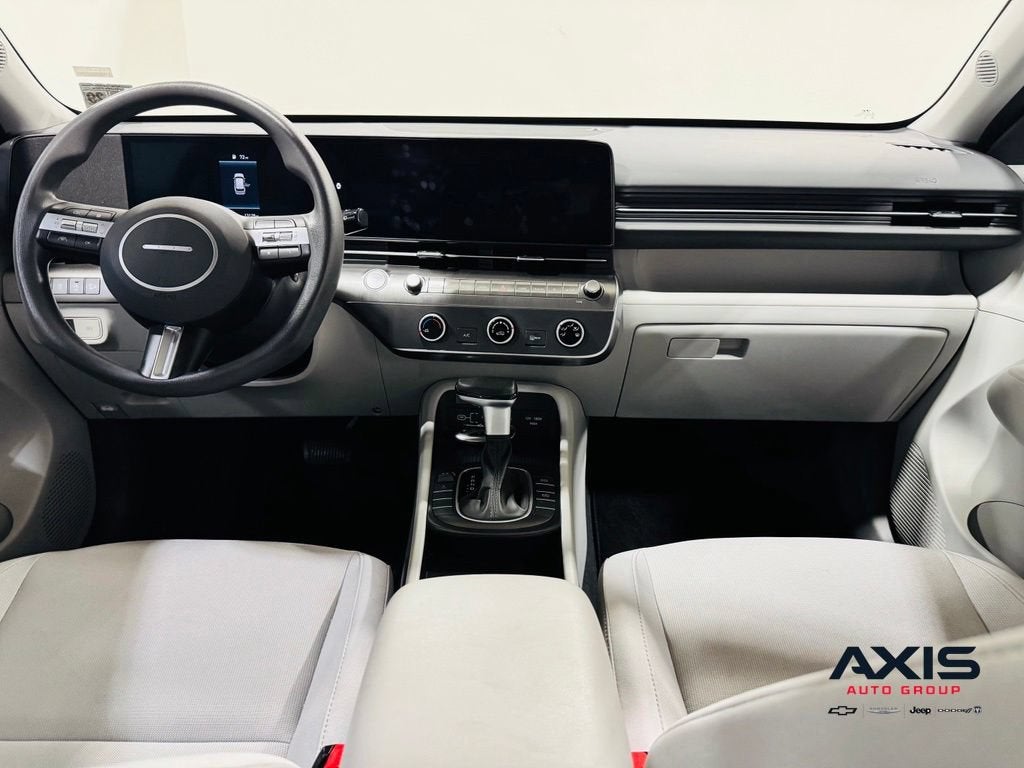 2024 Hyundai Kona SE