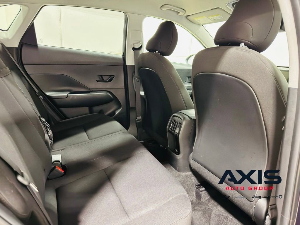 2025 Hyundai Kona SEL