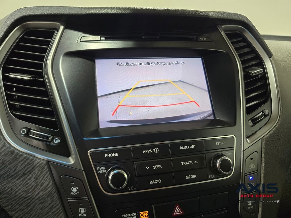 2017 Hyundai Santa Fe SE