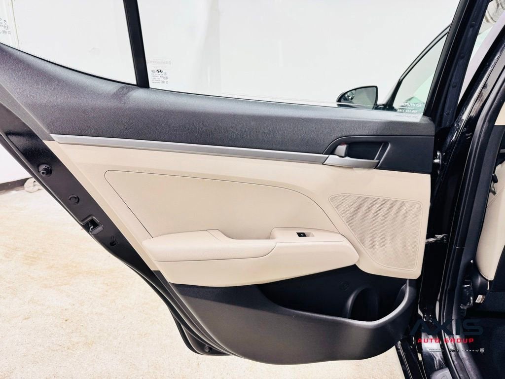 2018 Hyundai Elantra SE