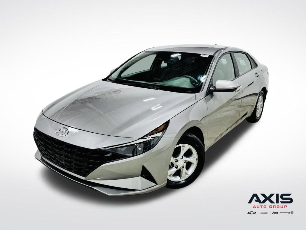 2023 Hyundai Elantra SE
